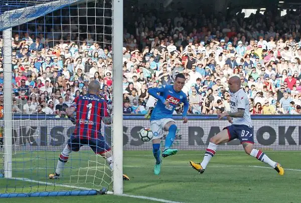 Milik e Callejon firmano l'ultima vittoria stagionale per gli azzurri, Tumminello non basta alla squadra di Zenga: è serie B.