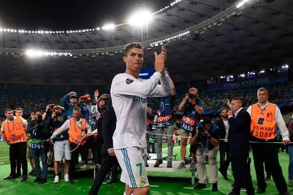 Una splendida rovesciata di Bale e due papere dello sciagurato Karius hanno messo ko il Liverpool di Klopp.