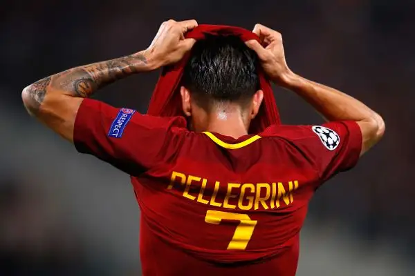 Non bastano le doppiette di Dzeko e Nainggolan: la vittoria giallorossa all'Olimpico sancisce l'eliminazione in semifinale.