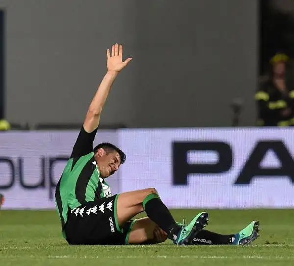 I giallorossi di Di Francesco piegano i neroverdi già salvi grazie all'autorete di Gianluca Pegolo. Terzo posto finale per i capitolini.