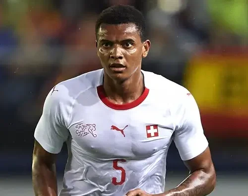 Milan, non solo Nkunku: due difensori della Premier nel mirino