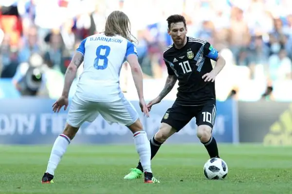 La truppa di Sampaoli non è riuscita ad andare oltre l’1-1 contro una Islanda come al solito tutto cuore che ha cercato di chiudere ogni gli spazio a Messi e compagni.