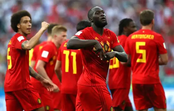 Buon debutto dei Diavoli Rossi che liquidano i centroamericani per 3-0: c'è pure la doppietta di Lukaku.