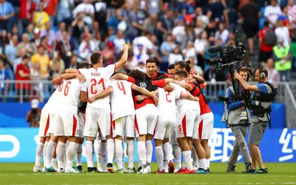 La Serbia non fallisce l'esordio a Russia 2018. La selezione di Krstajic si impone per 1-0 sulla Costa Rica nella prima gara del girone F grazie a una prodezza su calcio piazzato del romanista Kolarov