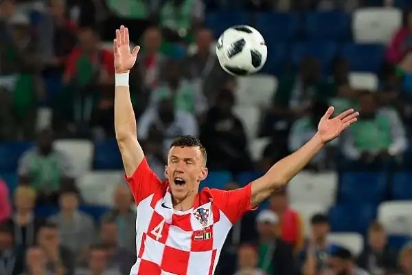 Mandzukic e compagni stendono la Nigeria e si candidano per il primo posto: giovedì la sfida decisiva contro Messi e compagni.