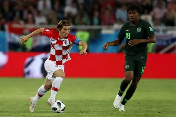 Mandzukic e compagni stendono la Nigeria e si candidano per il primo posto: giovedì la sfida decisiva contro Messi e compagni.