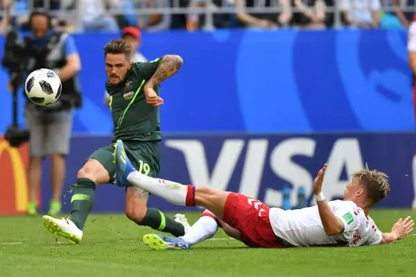 Ad Eriksen risponde Jedinak.