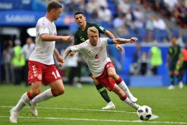 Ad Eriksen risponde Jedinak.