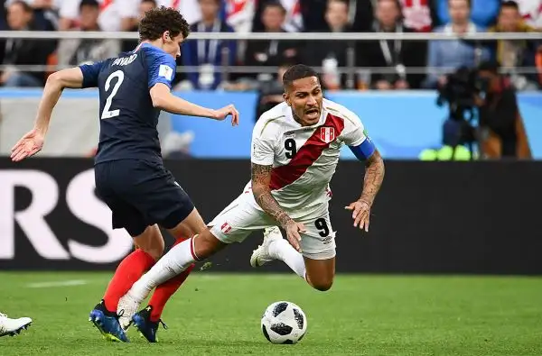Con un gol della stella Kylian Mbappè i transalpini accedono agli ottavi di finale, eliminato il Perù di Ricardo Gareca.