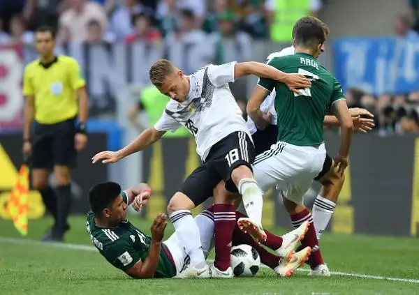 A Mosca i campioni del mondo partono con una clamorosa sconfitta: Lozano mette a nudo i limiti della squadra di Loew.