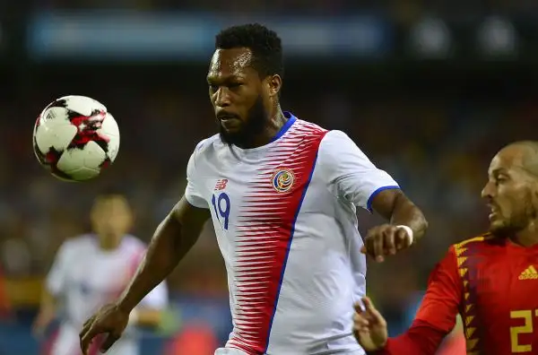 Kendall Waston è un difensore della Costa Rica alto 196 centimetri.