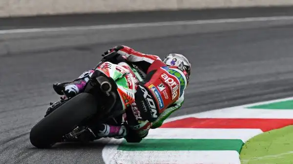Grande battaglia fin da venerdì sulla pista toscana.