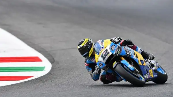 Grande battaglia fin da venerdì sulla pista toscana.