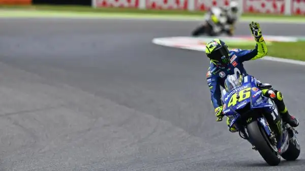Grande battaglia fin da venerdì sulla pista toscana.