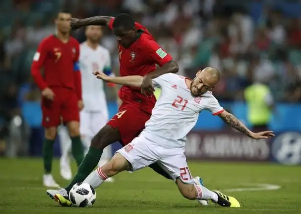 Cristiano salva il Portogallo: tripletta nello spettacolare 3-3 di Sochi. Tutti contro l'arbitraggio di Rocchi e la Var.