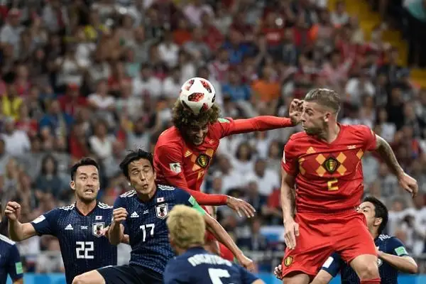 Spettacolare sfida a Rostov: gli asiatici perdono 3-2 dopo essere stati avanti di due reti fino a venti minuti dalla fine.