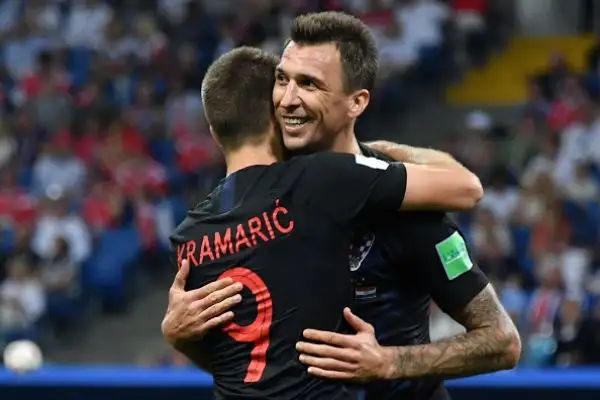 A Sochi infinito quarto di finale vinto ai rigori da Modric e compagni dopo il 2-2 del 120': ora sfida all'Inghilterra.
