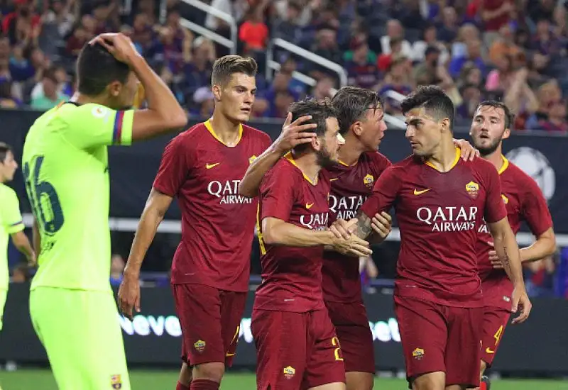 Ai gol blaugrana di Rafinha e Malcom i giallorossi hanno risposto con El Shaarawy, Florenzi, Cristante, e un rigore di Perotti.