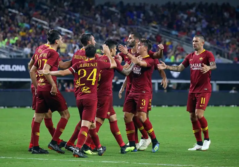 Ai gol blaugrana di Rafinha e Malcom i giallorossi hanno risposto con El Shaarawy, Florenzi, Cristante, e un rigore di Perotti.