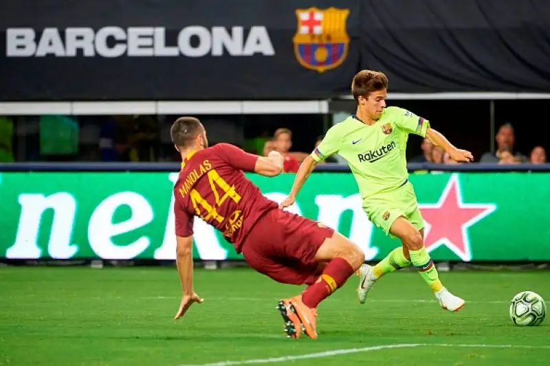 Ai gol blaugrana di Rafinha e Malcom i giallorossi hanno risposto con El Shaarawy, Florenzi, Cristante, e un rigore di Perotti.