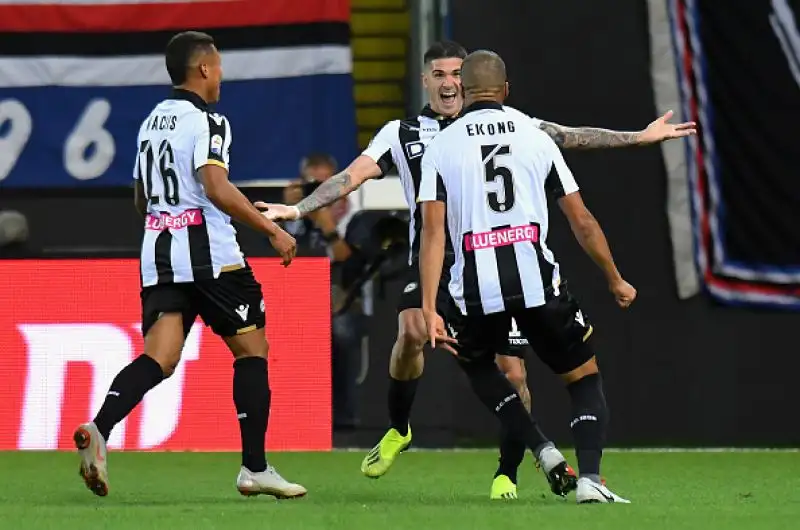 Un tempo a testa, ma alla fine vince chi fa gol e allora festeggia l'Udinese, che sale a quattro punti grazie alla rete in apertura di De Paul. Nella ripresa i blucerchiati sbattono su Scuffet.