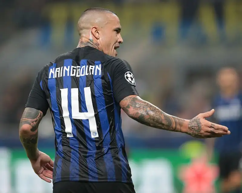 Un grandissimo gol al volo di Icardi e una rete di testa di Vecino nel recupero regalano la vittoria alla squadra di Spalletti al ritorno in Champions dopo sei anni.