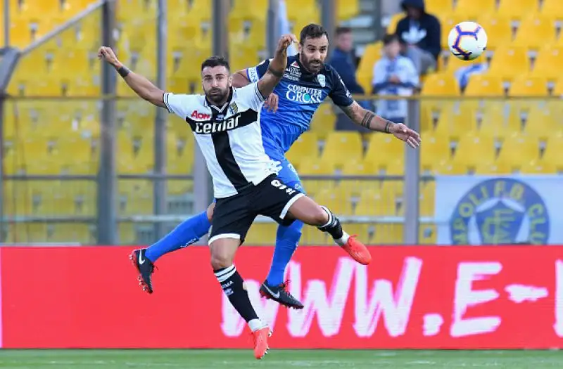 Il Parma ringrazia di nuovo Gervinho e batte l'Empoli nel posticipo delle 18 della settima giornata di serie A.