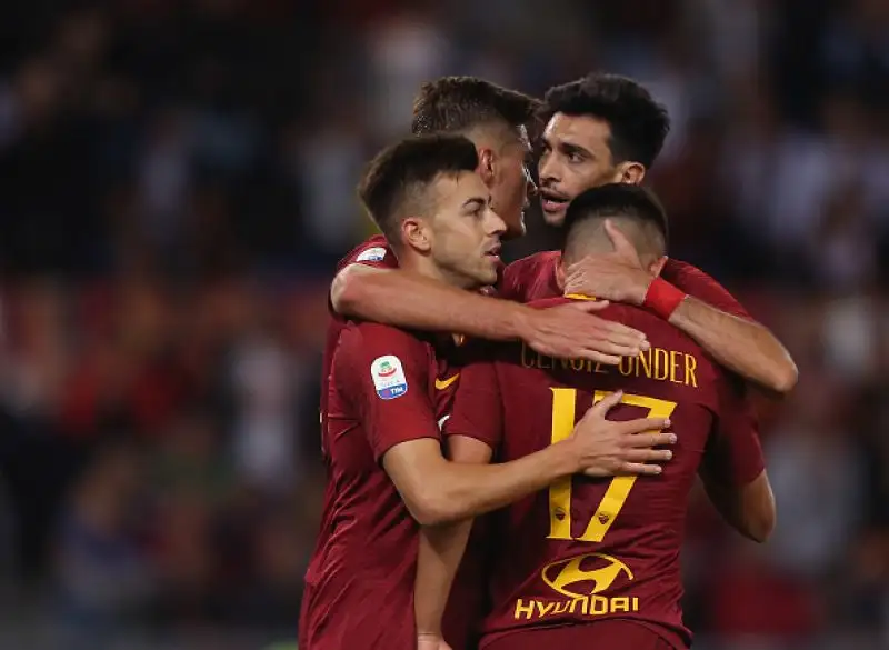 Con i gol di Under, Pastore, El Shaarawy e Kolarov i giallorossi si rilanciano in campionato.