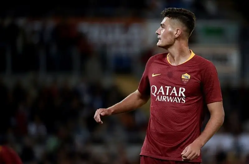 Con i gol di Under, Pastore, El Shaarawy e Kolarov i giallorossi si rilanciano in campionato.