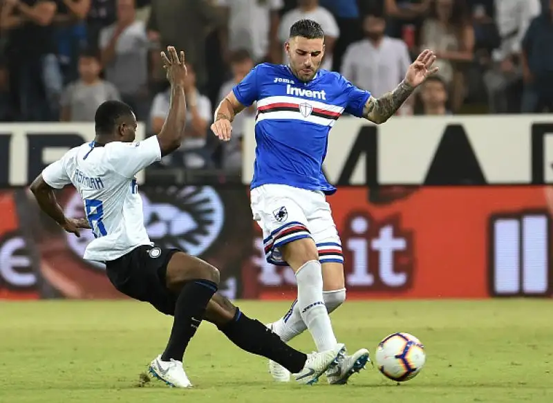Dopo due gol annullati dal Var a Nainggolan e Asamoah i nerazzurri trovano il gol vittoria con un diagonale di Brozovic al 93'.