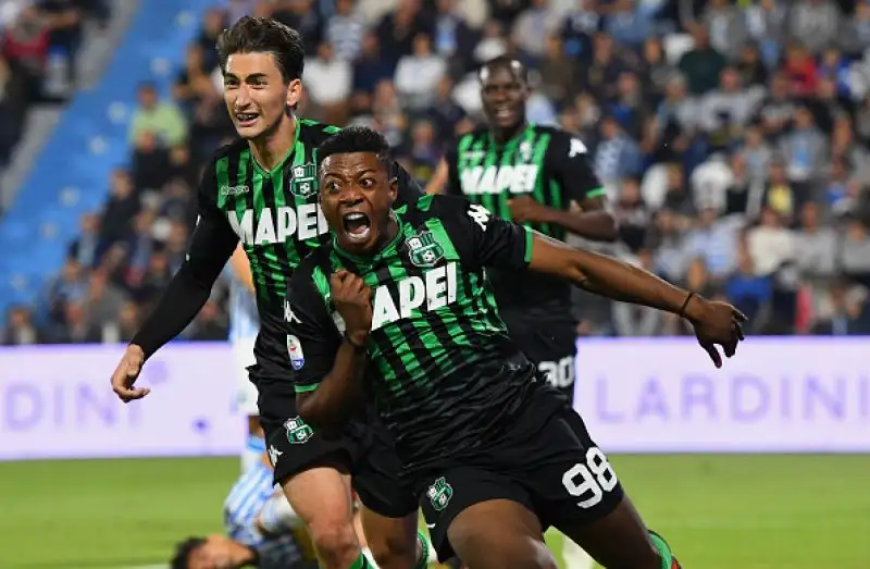 I neroverdi vincono sul campo della Spal grazie alle reti nel secondo tempo di Adjapong e Matri.