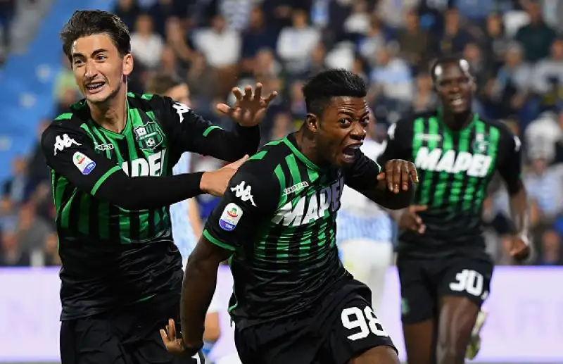 I neroverdi vincono sul campo della Spal grazie alle reti nel secondo tempo di Adjapong e Matri.