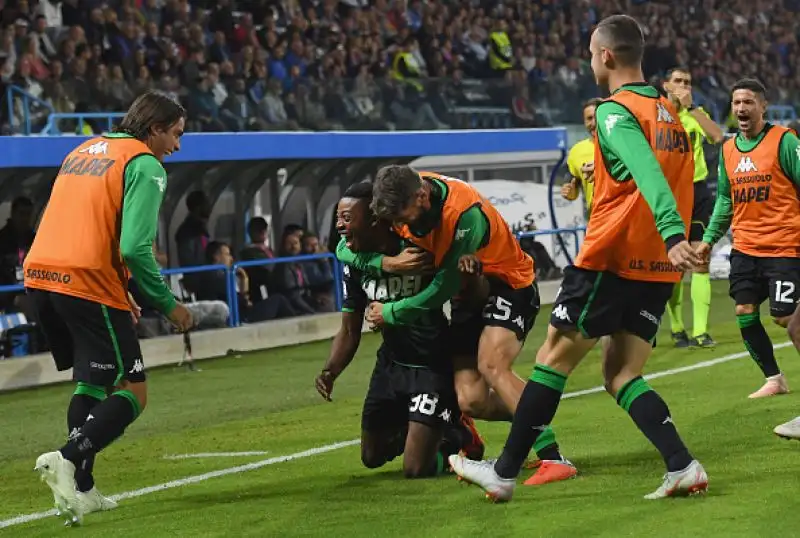 I neroverdi vincono sul campo della Spal grazie alle reti nel secondo tempo di Adjapong e Matri.