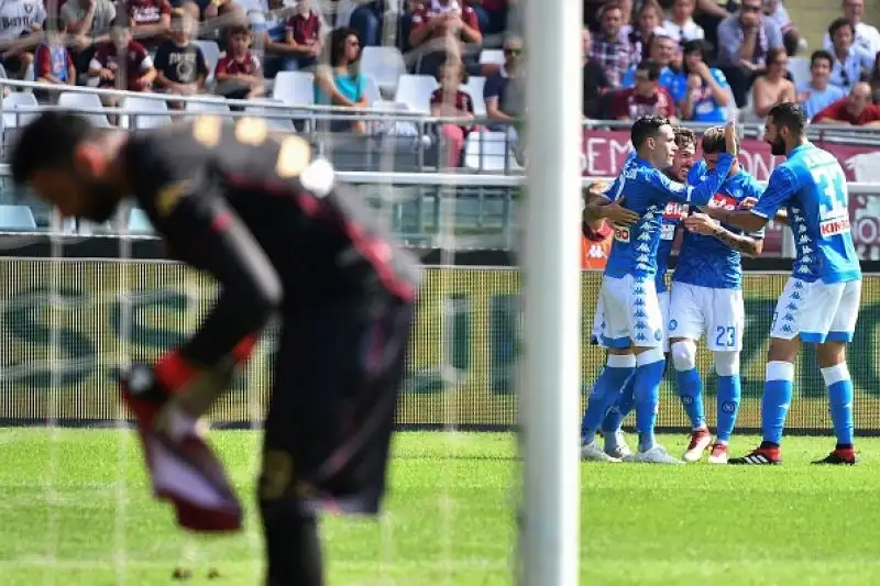 Per i partenopei in gol due volte Insigne e l'ex Simone Verdi. Granata a segno con un rigore di Belotti.