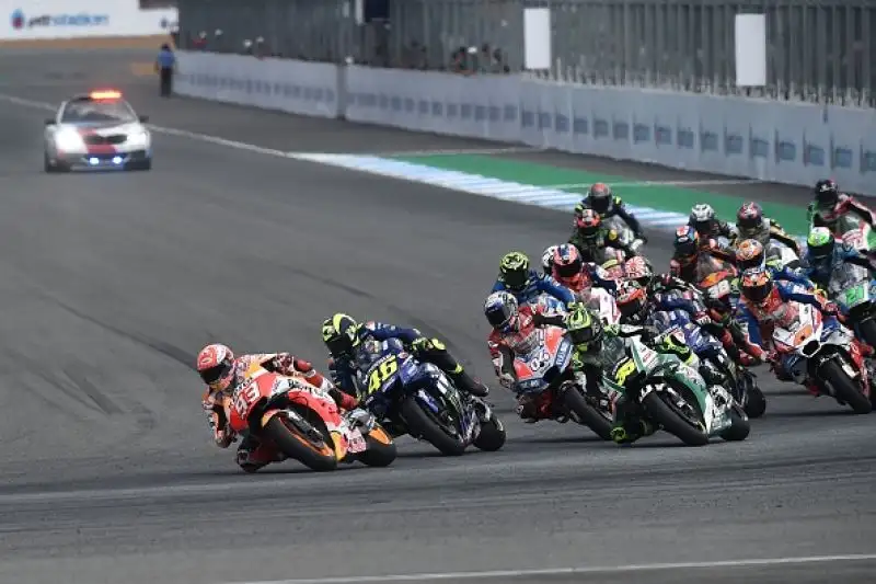 Sul podio ocn il Campione del Mondo e il Ducatista anche Maverick Vinales. Quarto Valentino Rossi.