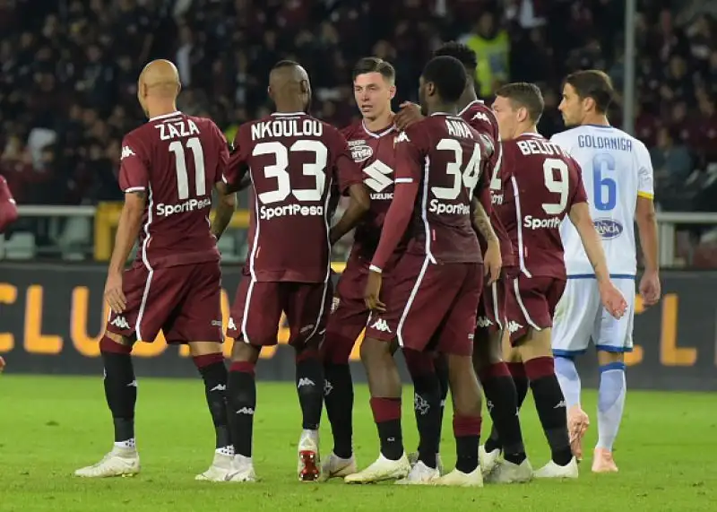 Dopo i gol di RIncon e Baselli gli ospiti impattano con Goldaniga e Ciano ma un gran gol di Berenguer consegna tre punti a Mazzarri.