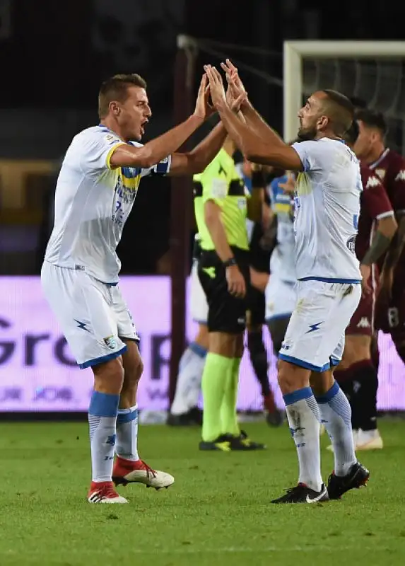 Dopo i gol di RIncon e Baselli gli ospiti impattano con Goldaniga e Ciano ma un gran gol di Berenguer consegna tre punti a Mazzarri.