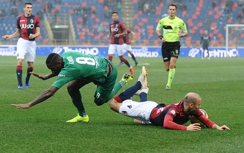 Il derby dell'Appennino tra Bologna e Fiorentina finisce senza gol.