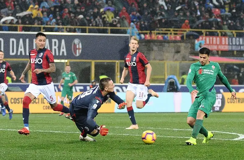Il derby dell'Appennino tra Bologna e Fiorentina finisce senza gol.