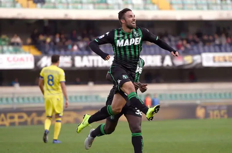 Il Sassuolo passa a Verona per 2-0 grazie a Di Francesco e un'autorete di Giaccherini.