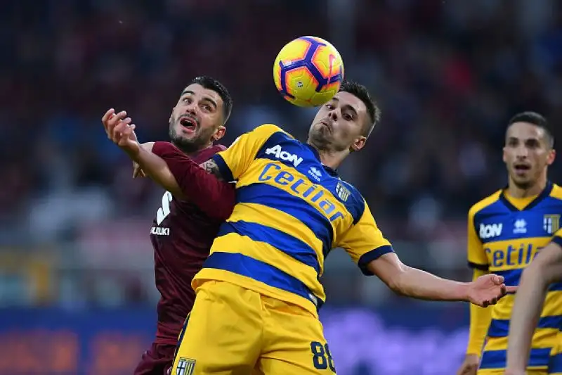 Il Parma scappa con i gol di Gervinho e Inglese, il Toro riesce solo ad accorciare con Baselli.