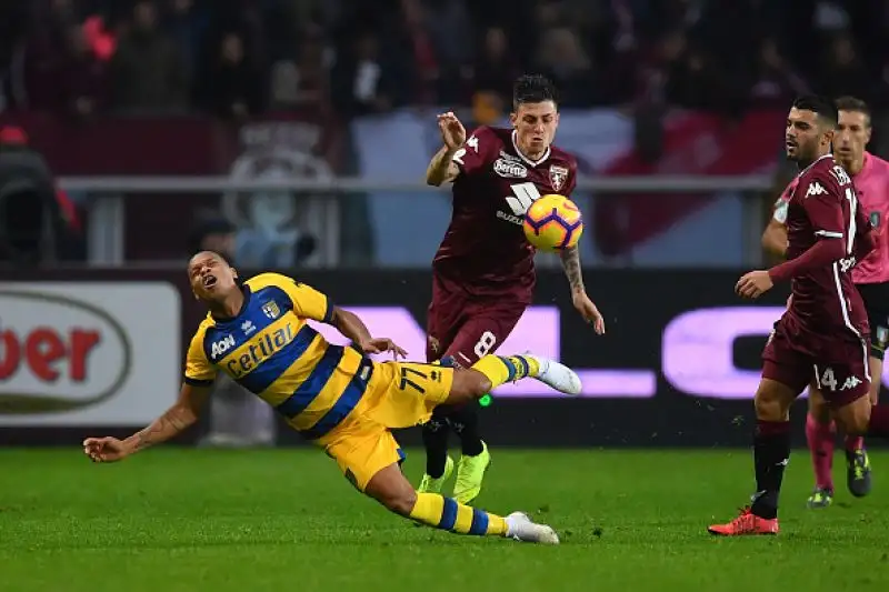 Il Parma scappa con i gol di Gervinho e Inglese, il Toro riesce solo ad accorciare con Baselli.
