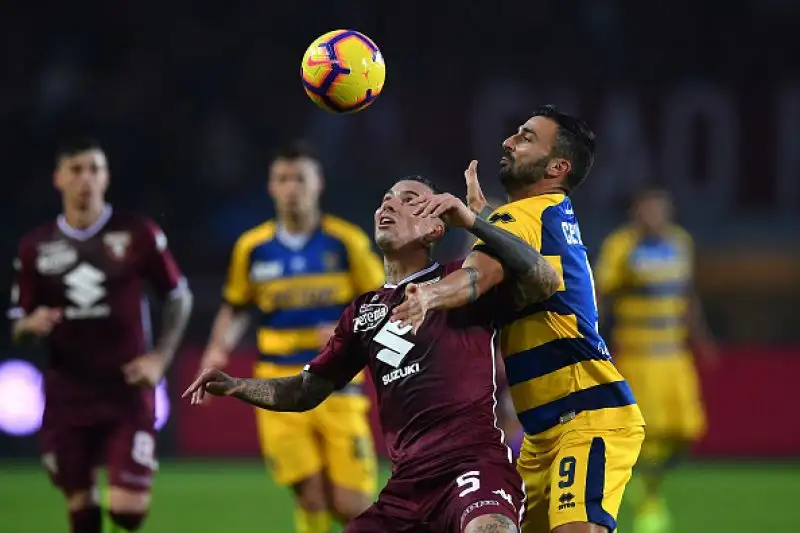 Il Parma scappa con i gol di Gervinho e Inglese, il Toro riesce solo ad accorciare con Baselli.