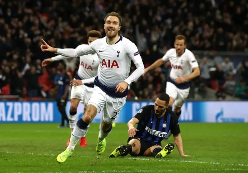 Decide Eriksen nel finale: l'Inter cade, ma al termine di una buona prova.