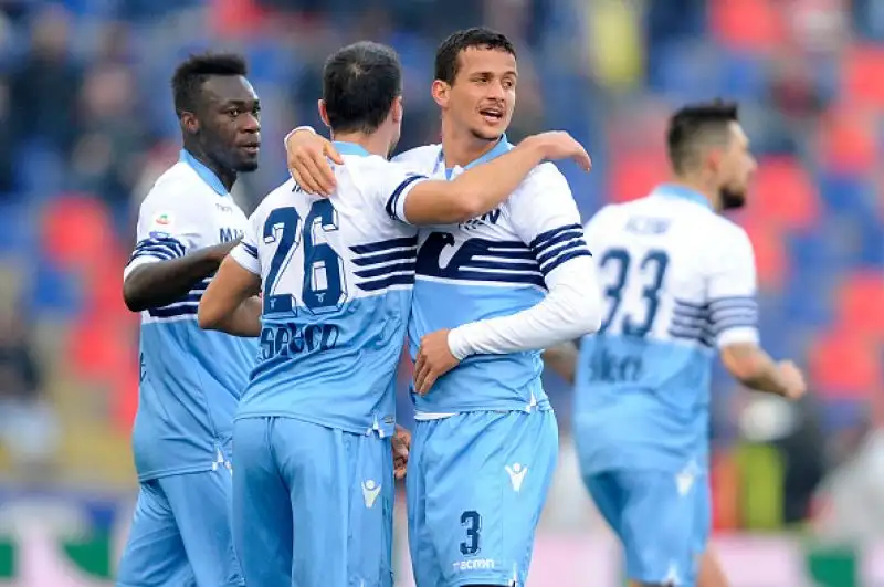 Va a Simone Inzaghi il derby famigliare contro il Bologna del fratello Pippo, sempre più in bilico.
