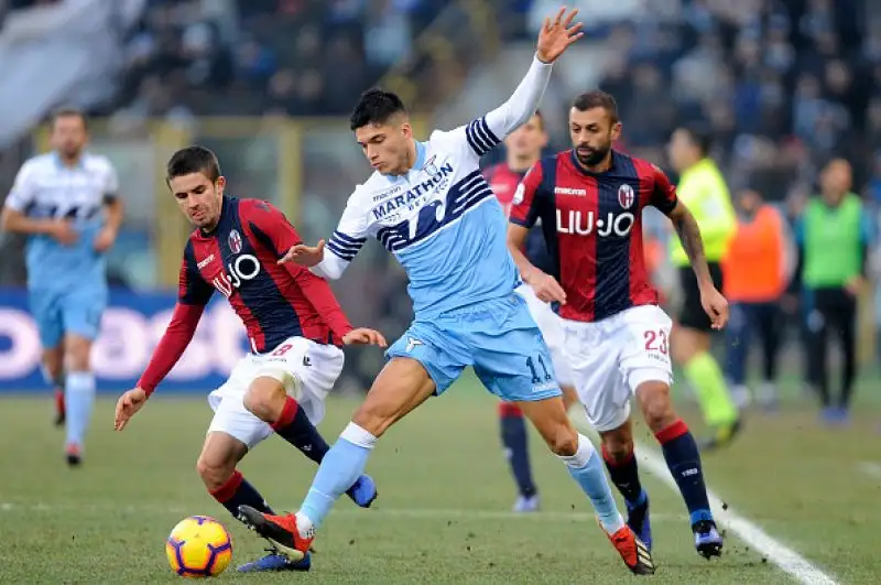 Va a Simone Inzaghi il derby famigliare contro il Bologna del fratello Pippo, sempre più in bilico.