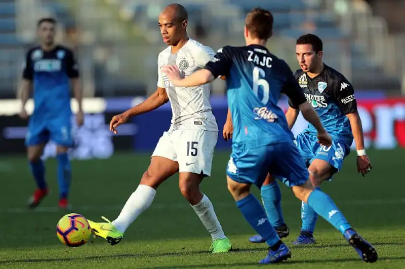 Una rasoiata di Keita Balde a al 72' regala i tre punti ai nerazzurri.