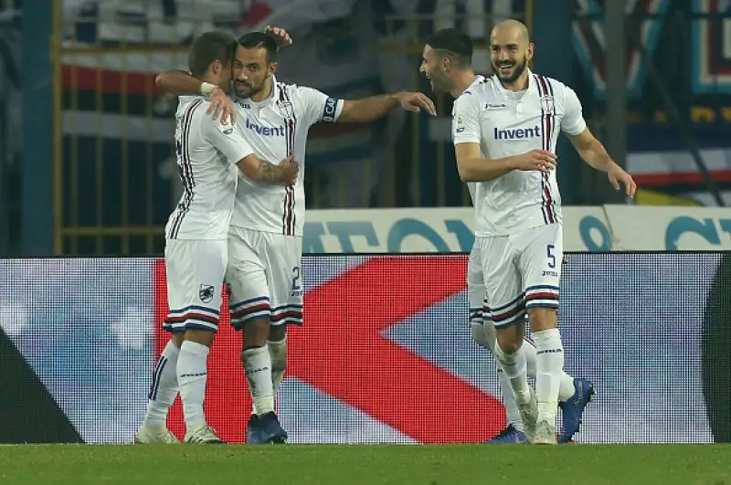 Per gli ospiti in gol Ramirez, Quagliarella e due volte Caprari, rigore di Pasqual e il solito Caputo per i padroni di casa.