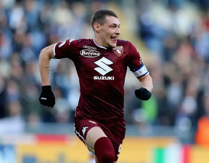 Al rigore di Belotti risponde nella ripresa un bolide all'incrocio di Milinkovic-Savic.