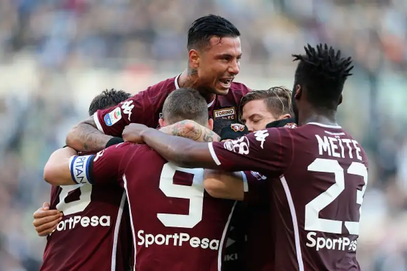 Al rigore di Belotti risponde nella ripresa un bolide all'incrocio di Milinkovic-Savic.